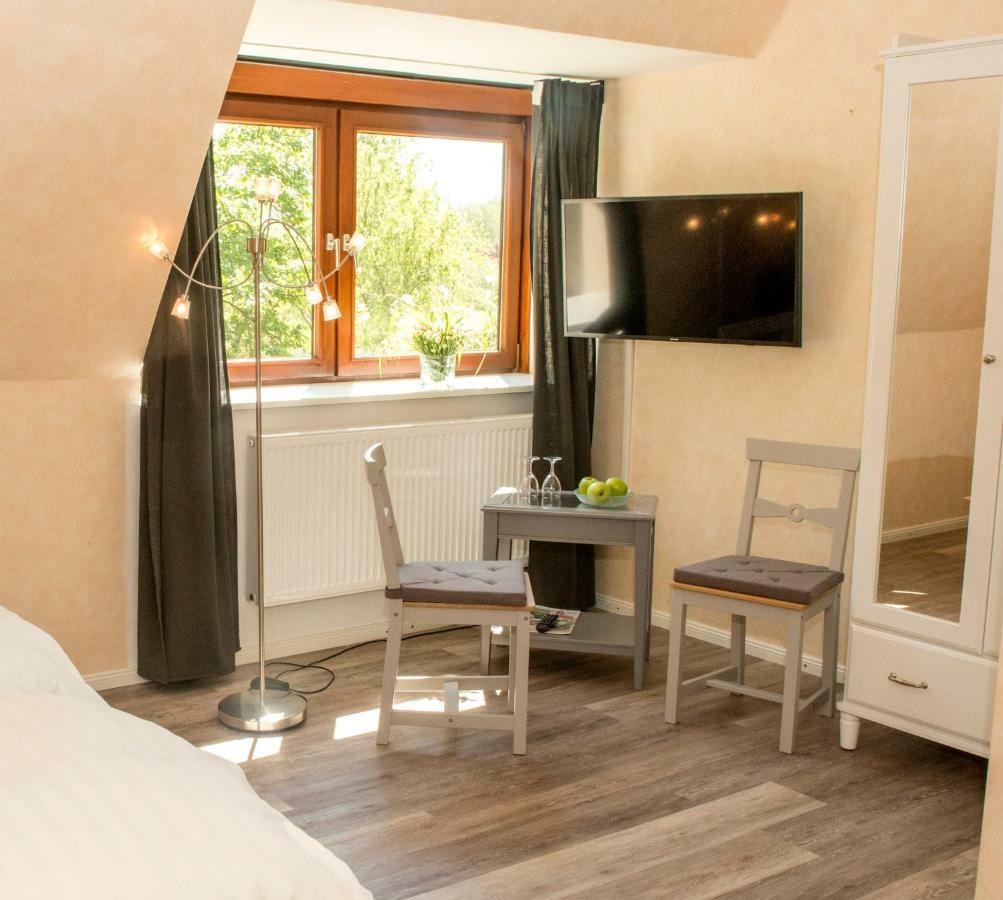 Landgasthof Kasch - Hotel Und Restaurant Malente Extérieur photo